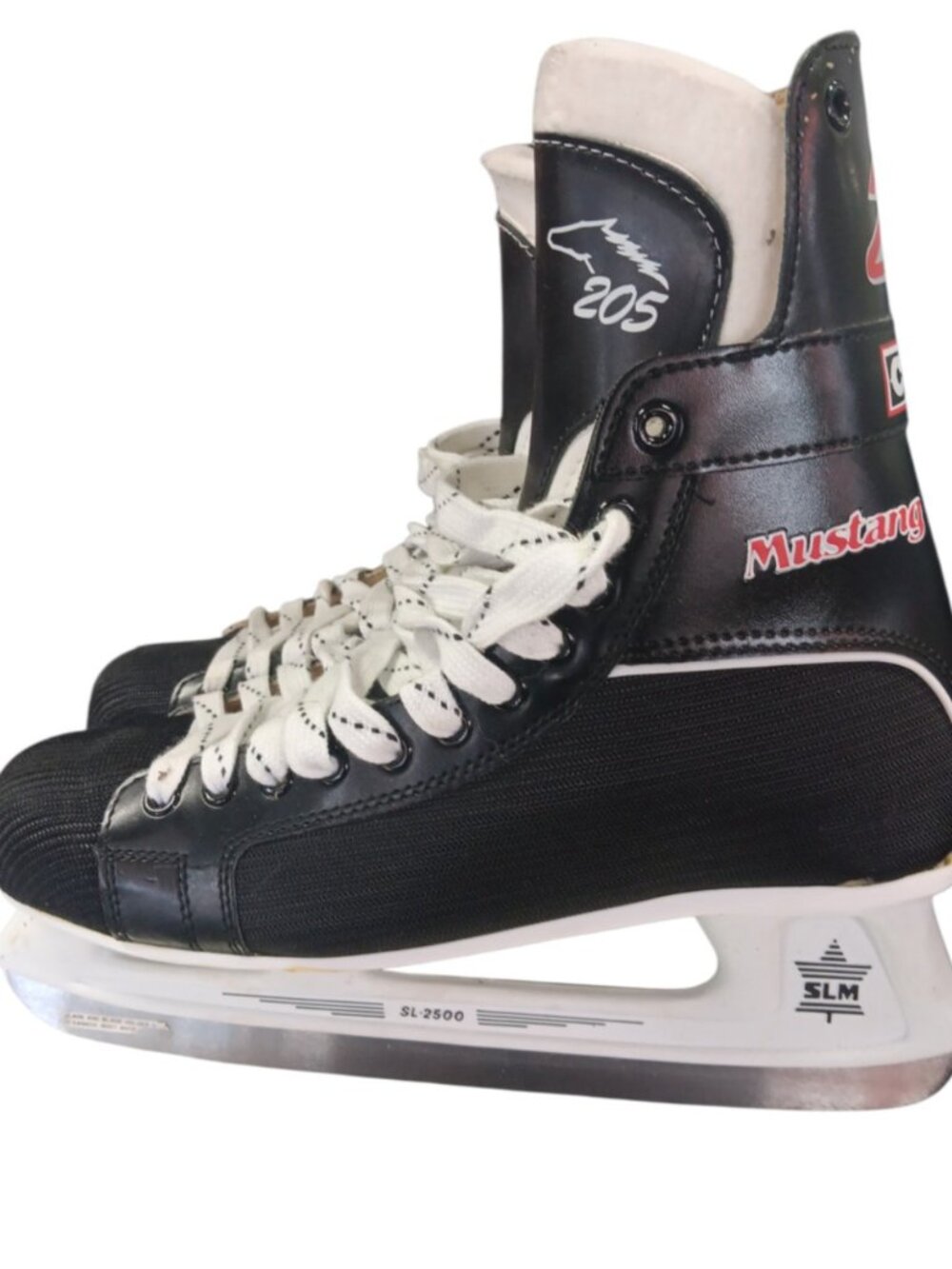 Senior CCM Mustang 205 ice hockey skates